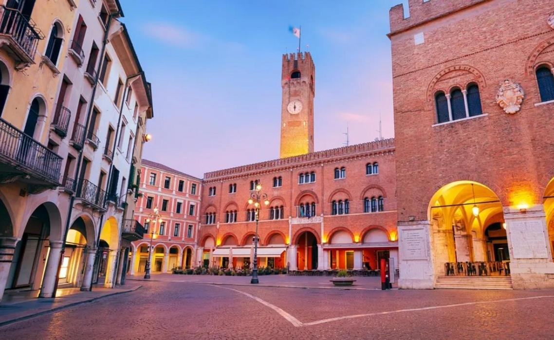 Barone Rosso Acomodação com café da manhã Treviso Exterior foto